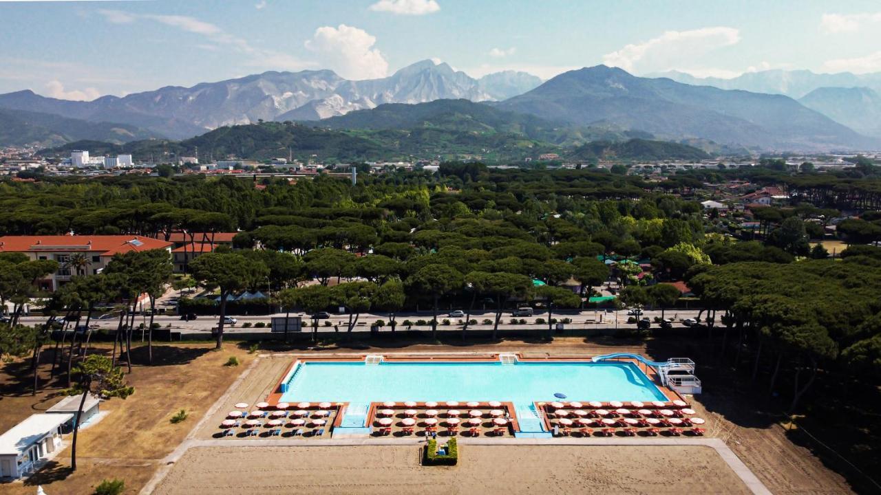 Villaggio Torre Marina Marina di Massa Exterior photo